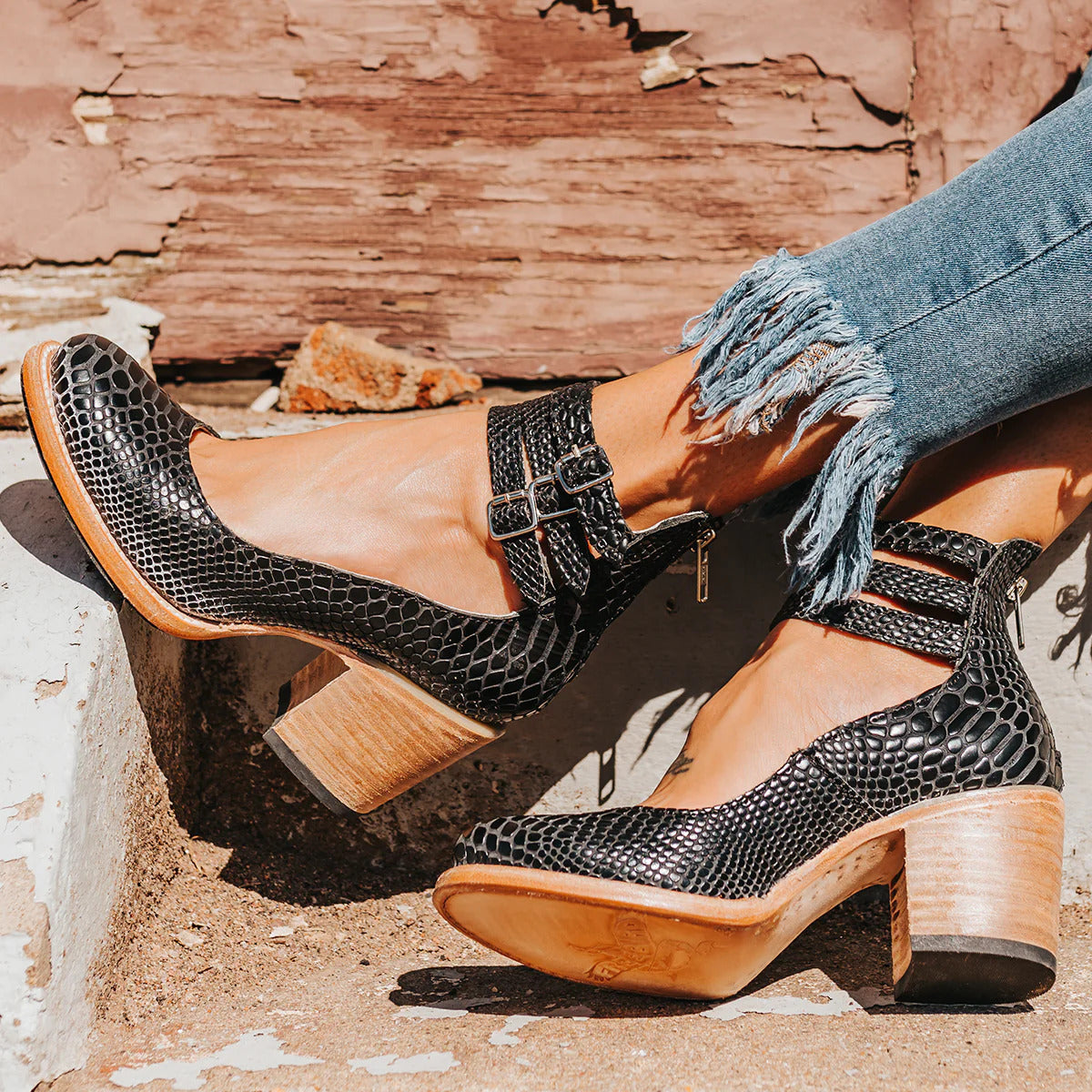 Lynor™ | Strap Boots