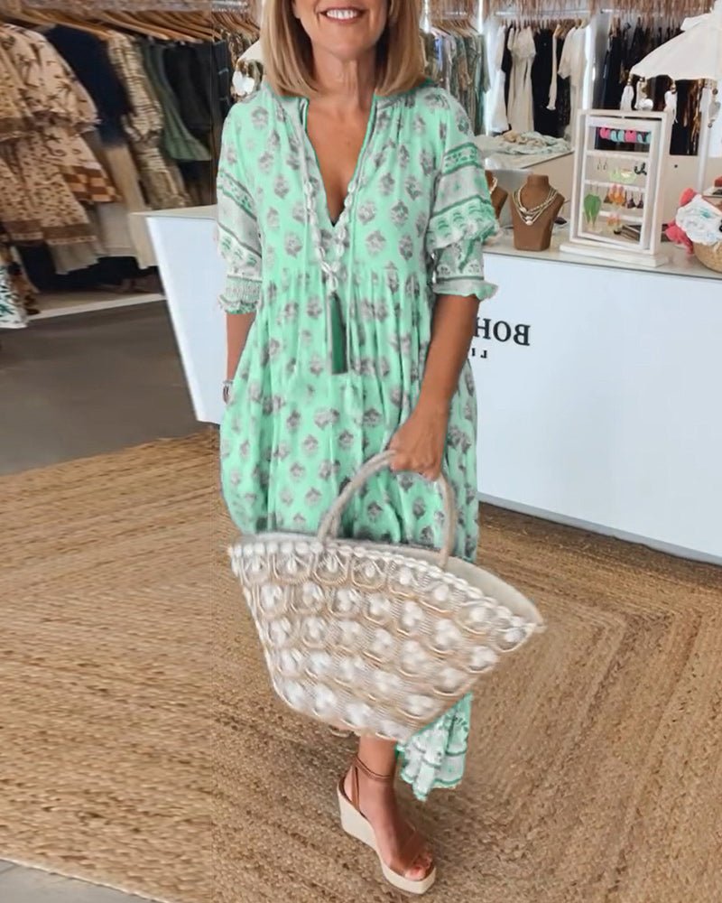 Lynor™ | Floral Dress – Chic V-Neck Style