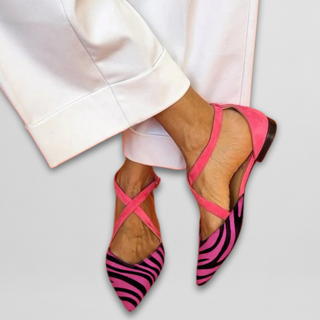 Lynor™ | Metal Band Detail Ballerinas