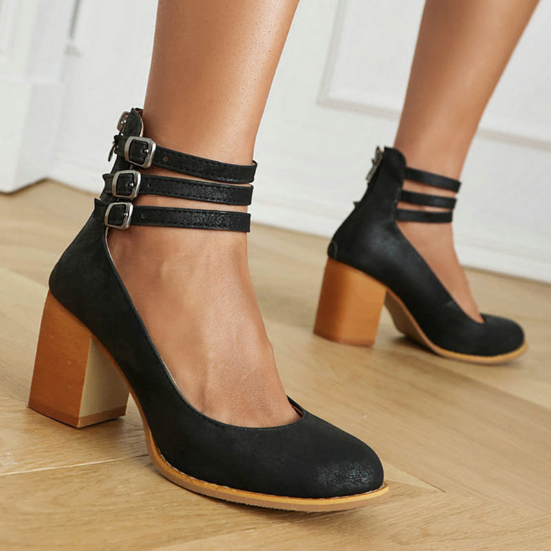 Lynor™ | Chunky Heel Sandals with Simple Ankle Strap – Minimalist Elegance, Maximum Stability