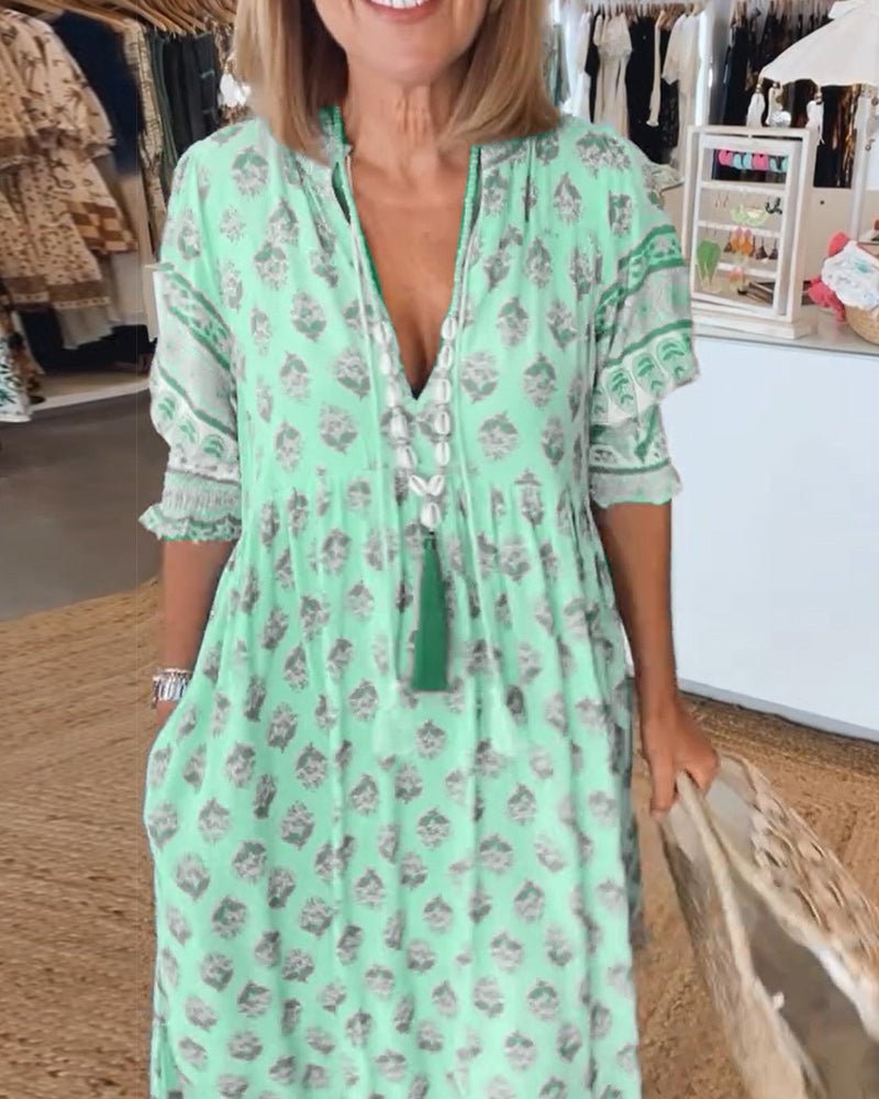 Lynor™ | Floral Dress – Chic V-Neck Style