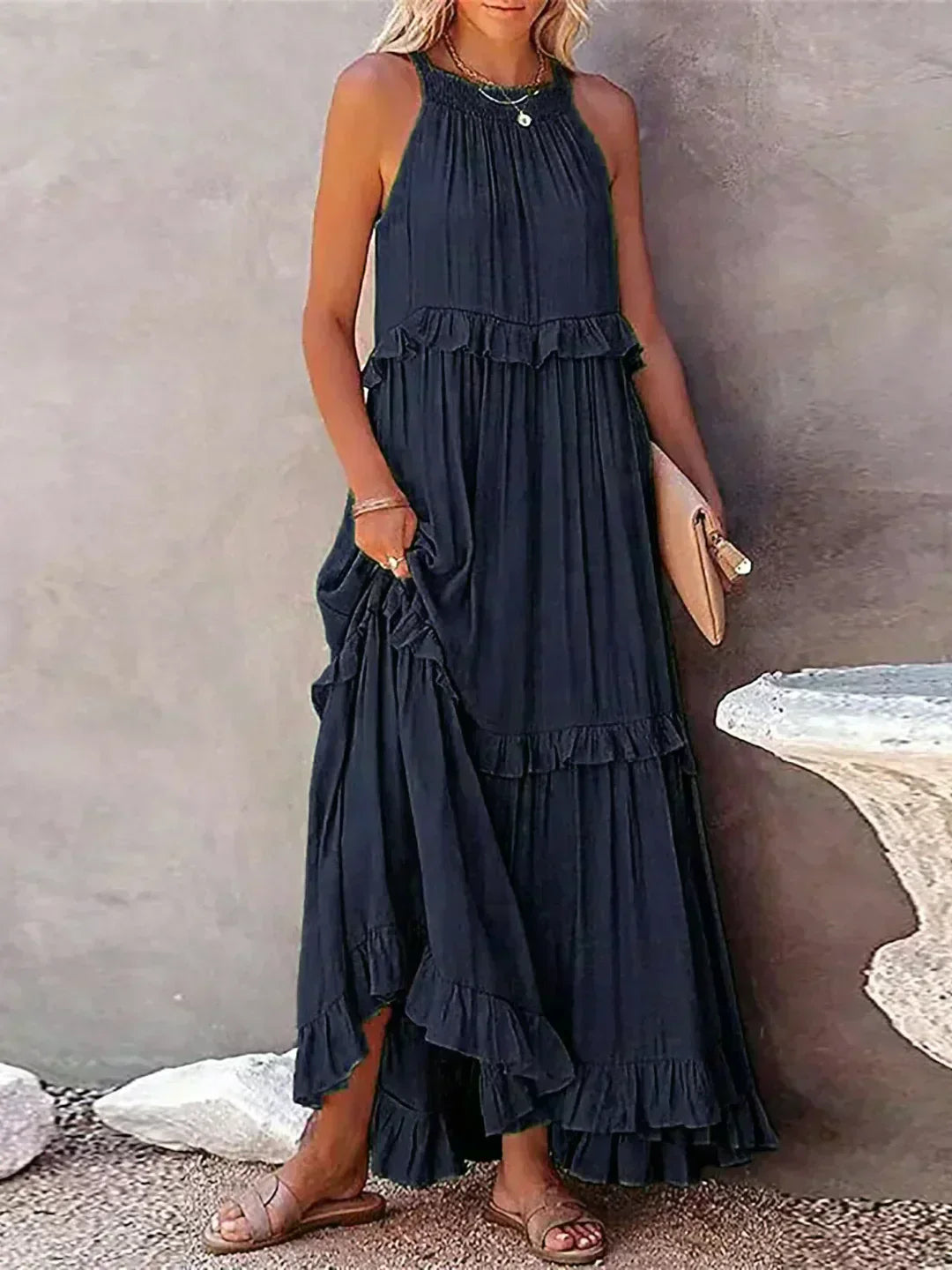 Lynor™ | Elegant Sleeveless Dress with Ruffles