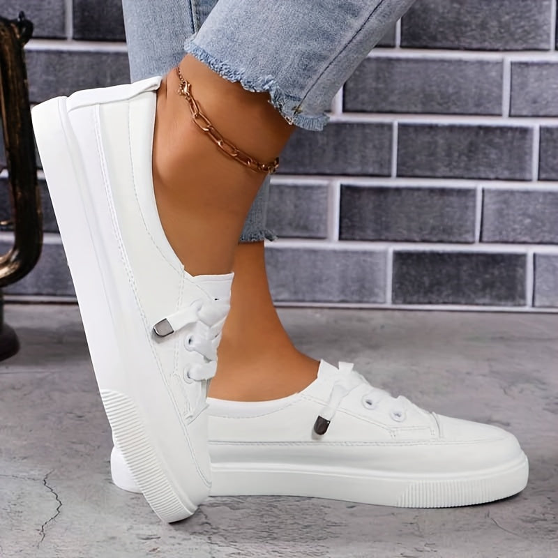 Lynor™ | Classic Lace-Up Casual Sneakers