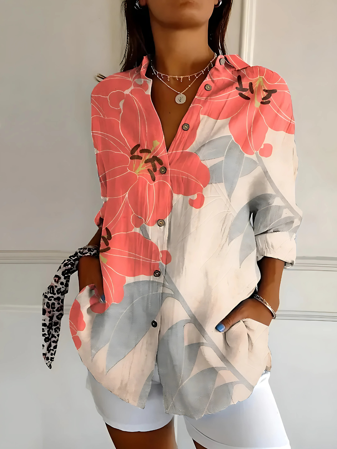 Lynor™ | Viviana Floral Wave Blouse Effortless Chic