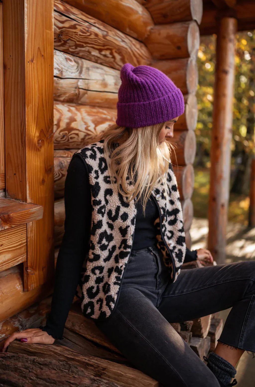 Lynor™ | Leopard Knit Vest – Bold Pattern, Cozy Layers
