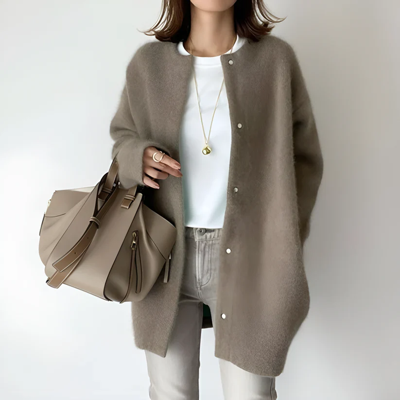 Lynor™ | Beautiful Women Sweater