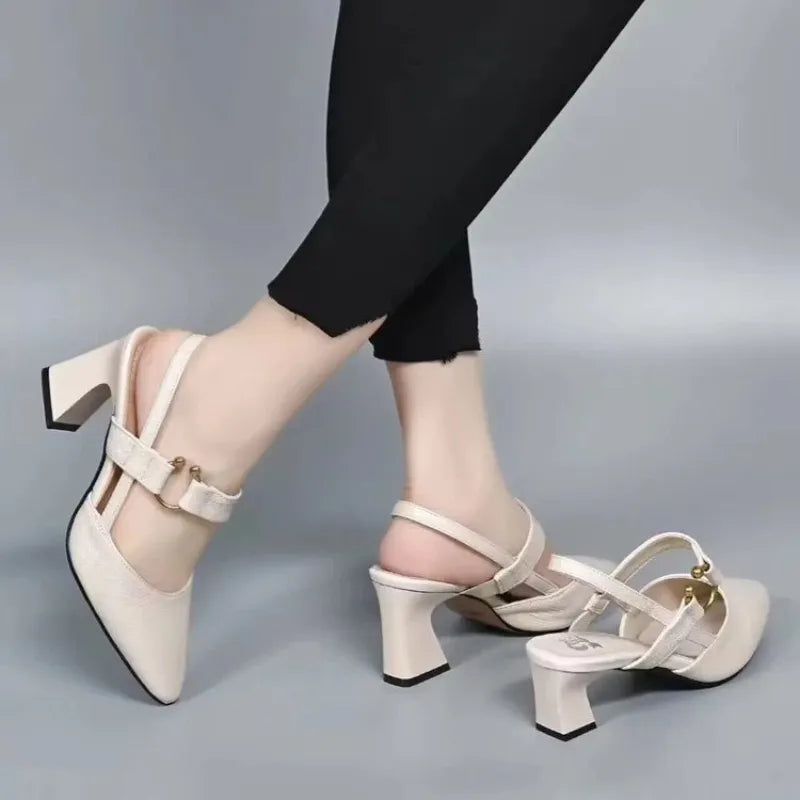 Lynor™ | Comfort Heels for an Active Lifestyle