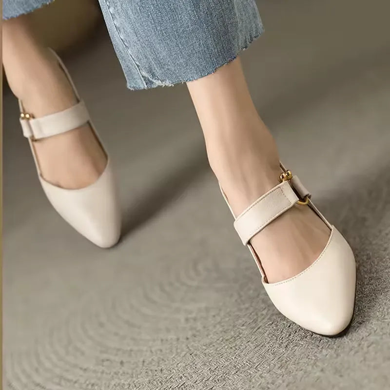 Lynor™ | Comfort Heels for an Active Lifestyle