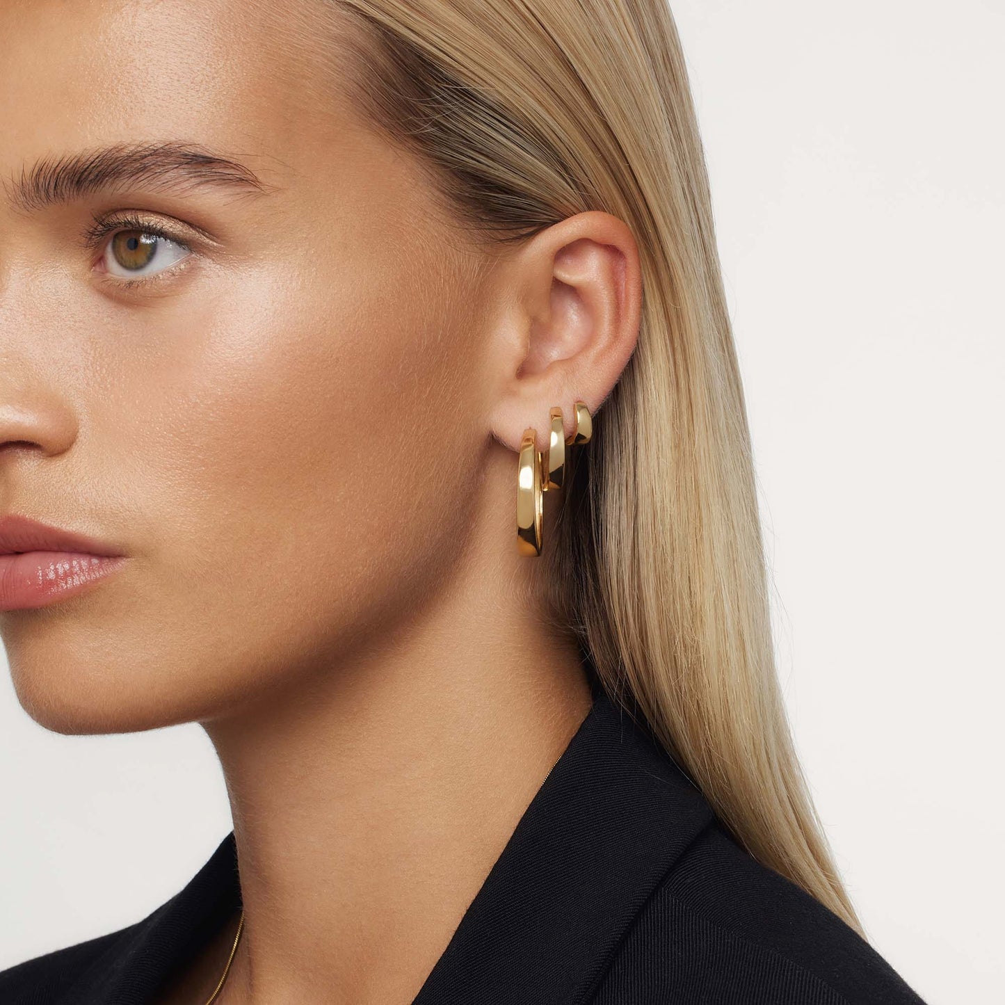 Lynor™ | Gia Statement Rings – Sculptural 18K Gold Elegance for Bold Expression