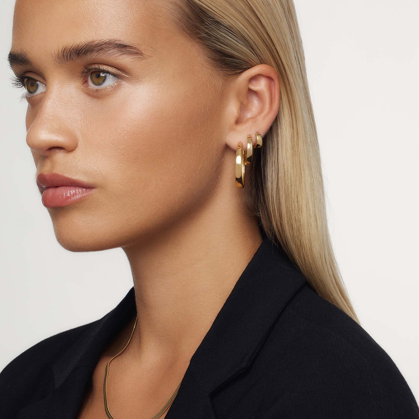 Lynor™ | Gia Statement Rings – Sculptural 18K Gold Elegance for Bold Expression