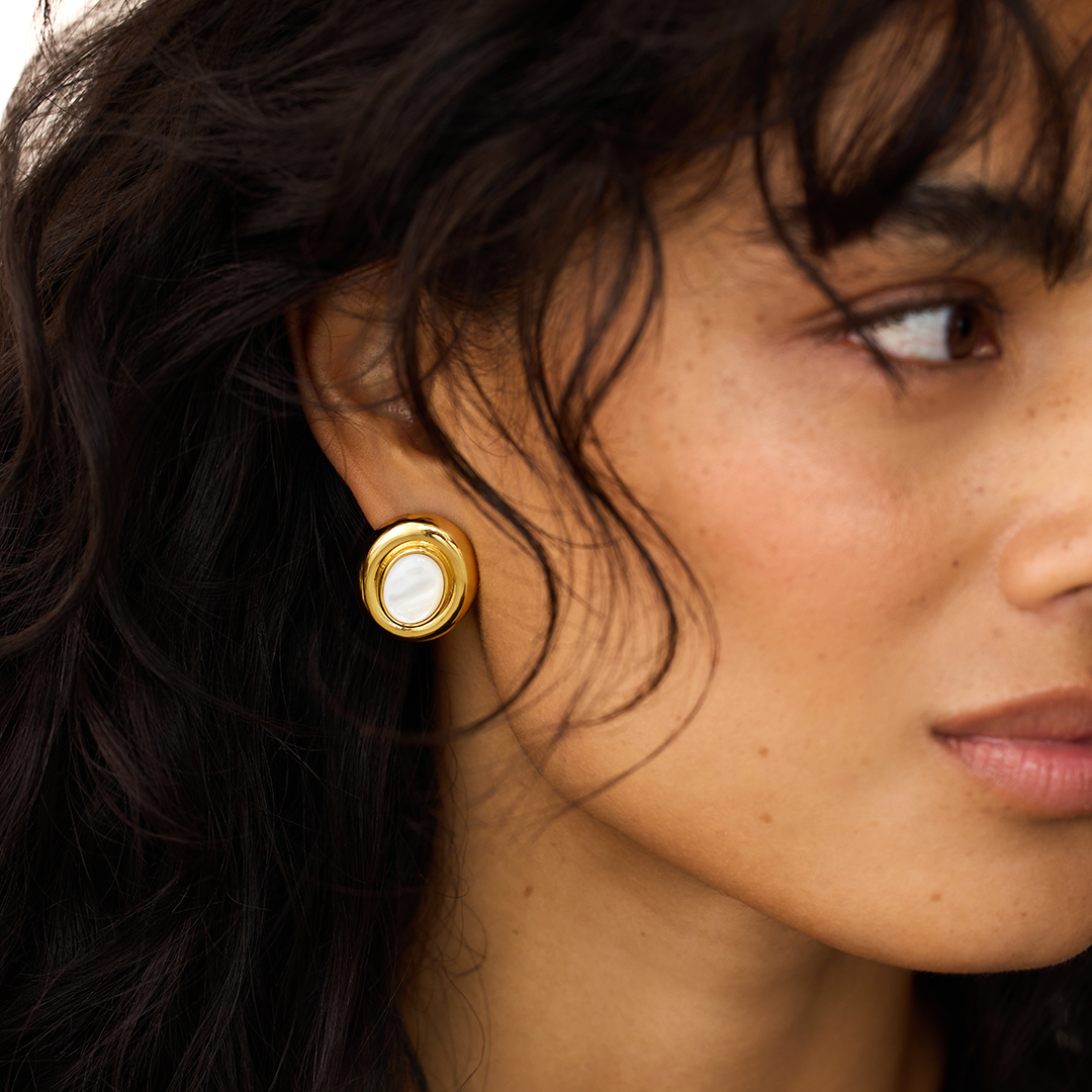 Lynor™ | Giselle Pearl Earrings – 14K Gold Elegance with Timeless Grace