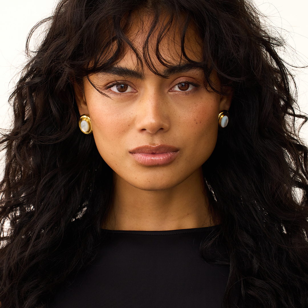 Lynor™ | Giselle Pearl Earrings – 14K Gold Elegance with Timeless Grace