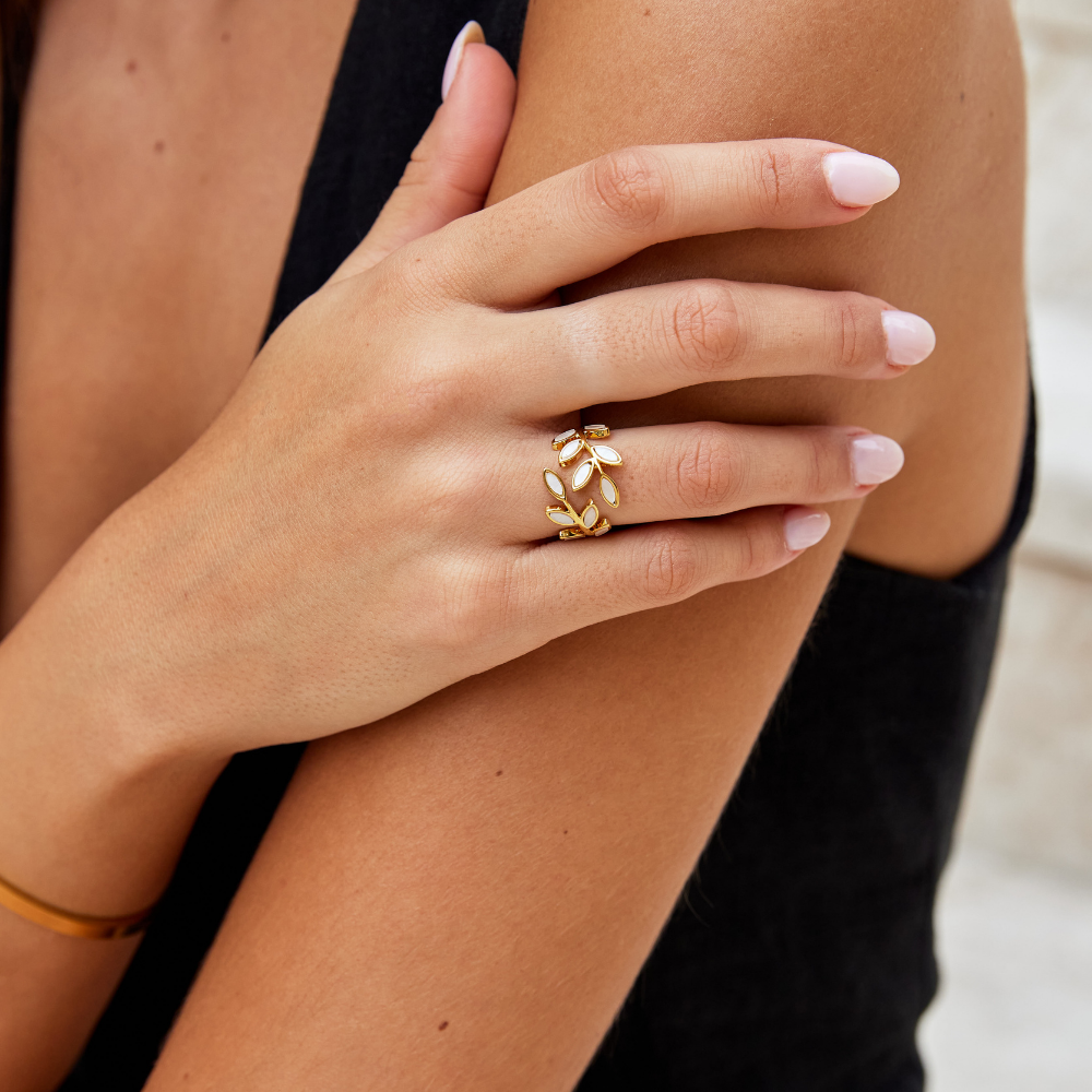 Lynor™ | Gold Leaf Ring