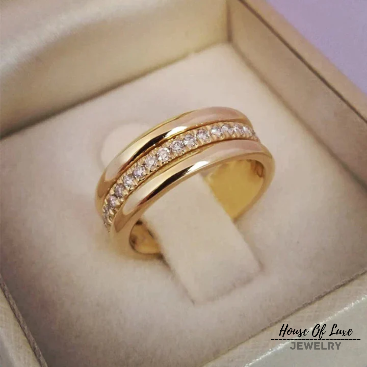 Lynor™ | Vintage Inlaid Zirconia Ring – Classic Sparkle with Antique Charm