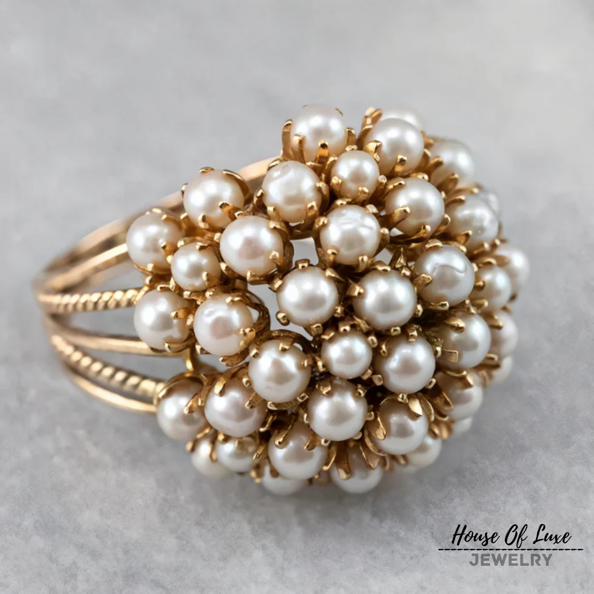 Lynor™ | Blush Inlaid Pearls Ring – Delicate Glow with Feminine Grace