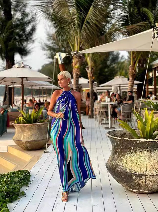 Lynor™ | Halter Maxi Dress with Graceful Silhouette