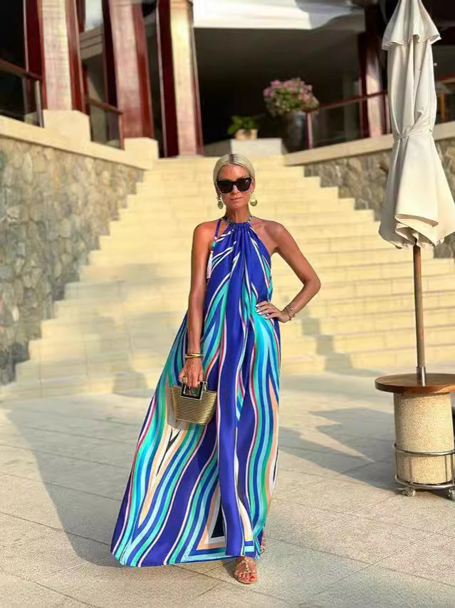 Lynor™ | Halter Maxi Dress with Graceful Silhouette