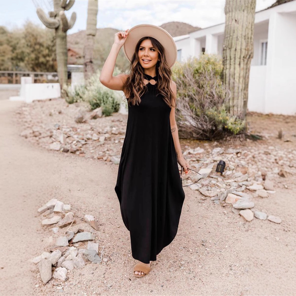 Lynor™ | Light & Refined Halter Maxi Dress