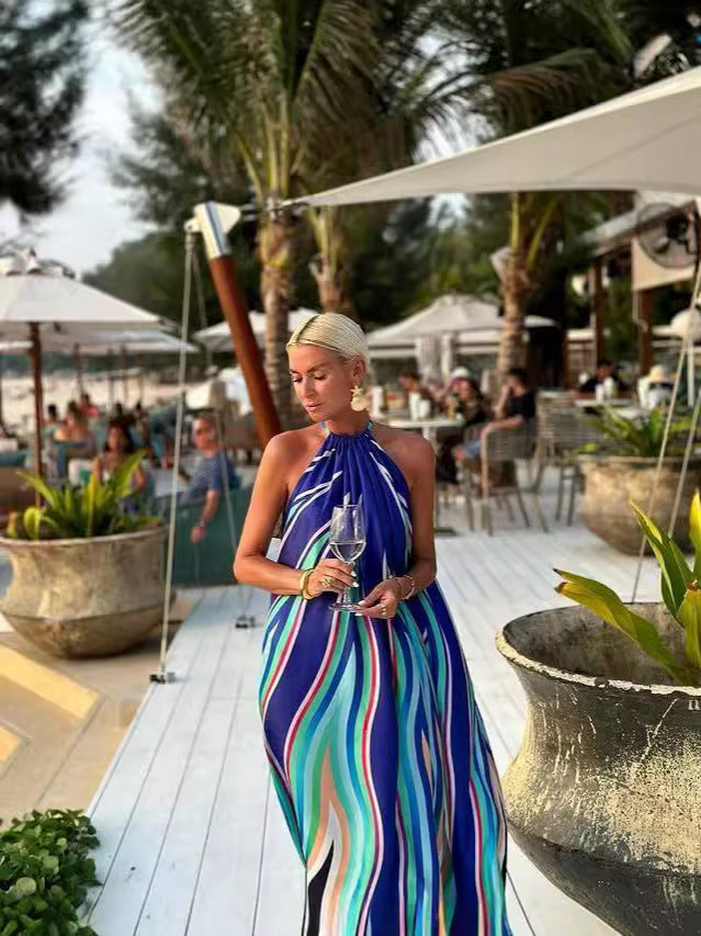 Lynor™ | Halter Maxi Dress with Graceful Silhouette