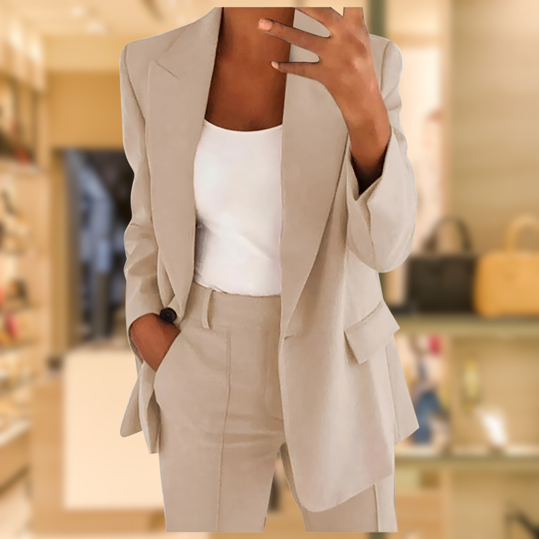 Lynor™ | Timeless Elegance in a Sophisticated Suit