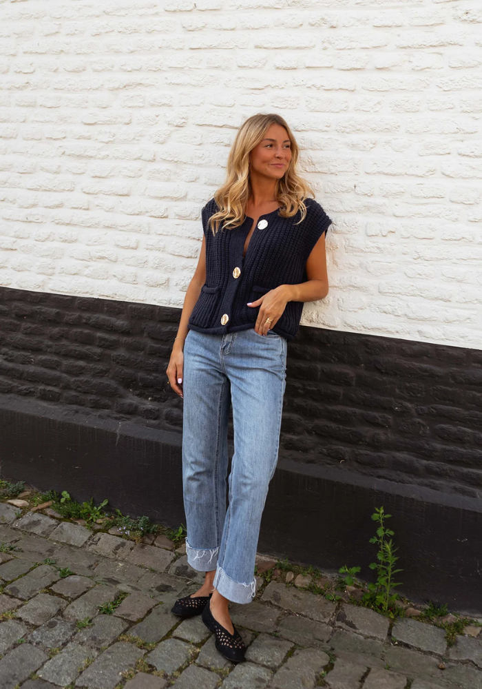 Lynor™ | Chic Knit Layering Vest – Effortless Warmth with Modern Style