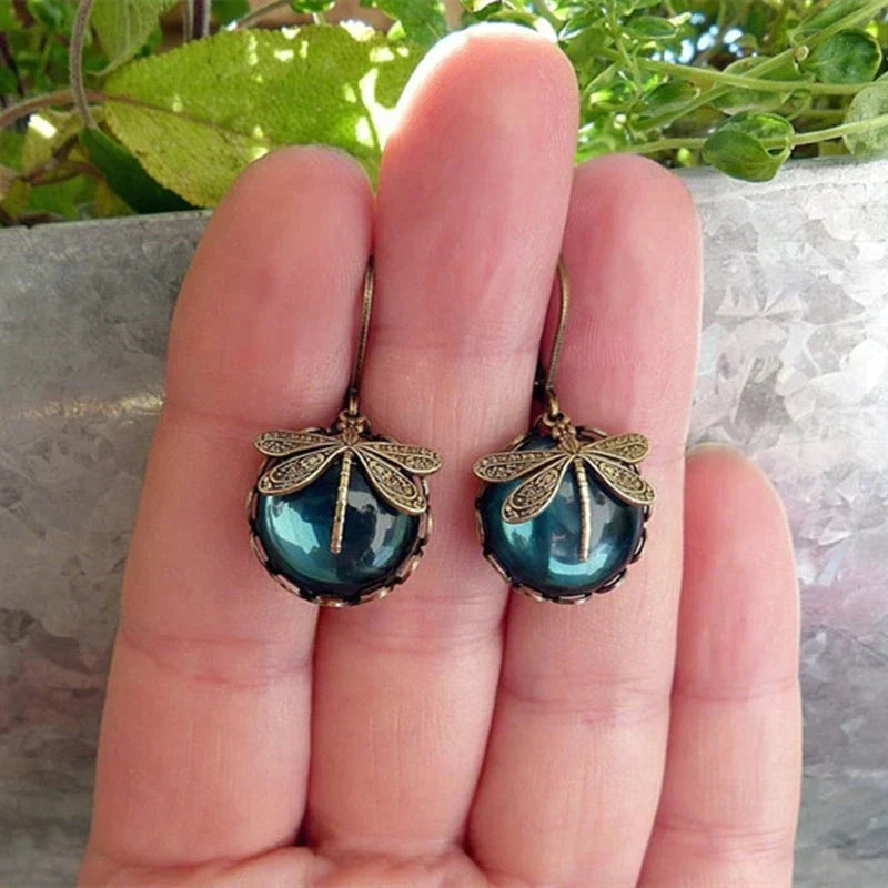 Lynor™ | Earrings in Antique Gold