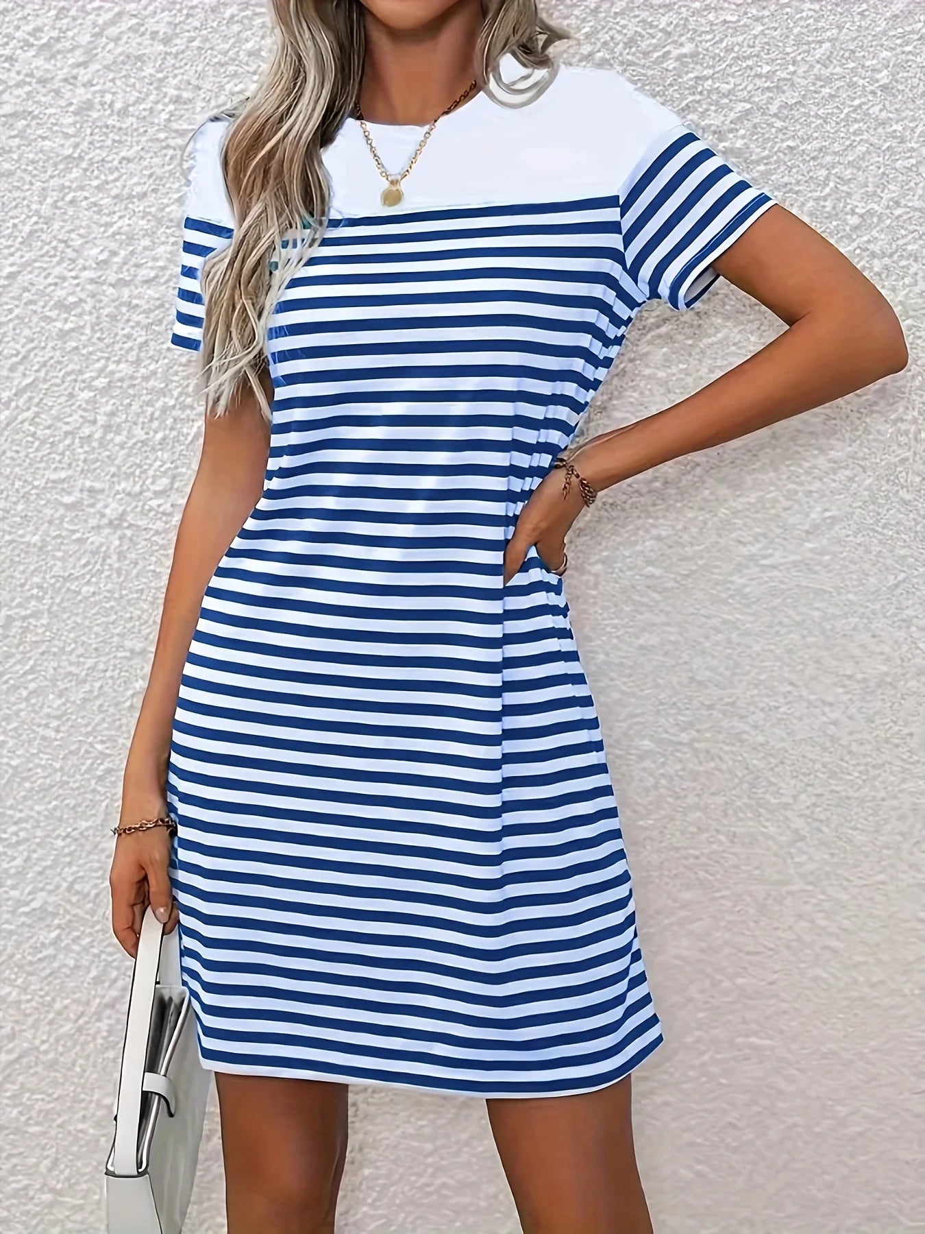 Lynor™ | Classic Blue Striped Dress for Relaxed Summer Days
