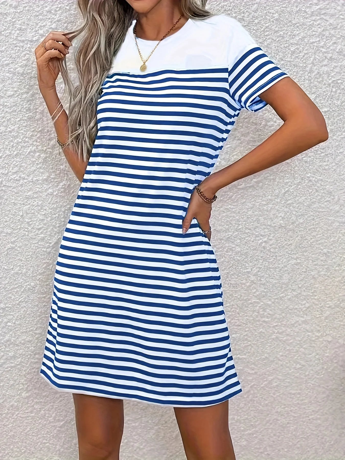 Lynor™ | Classic Blue Striped Dress for Relaxed Summer Days