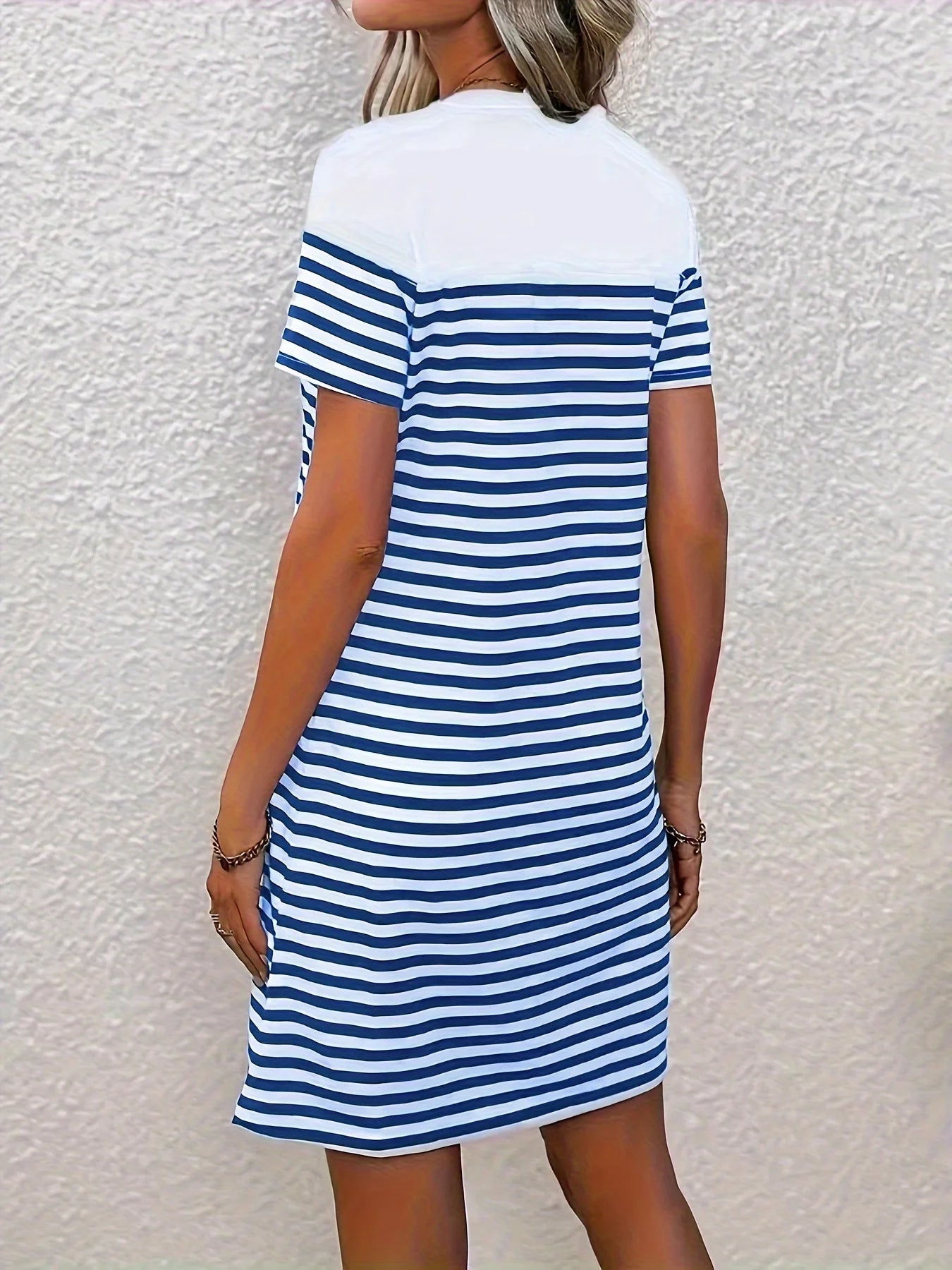 Lynor™ | Classic Blue Striped Dress for Relaxed Summer Days