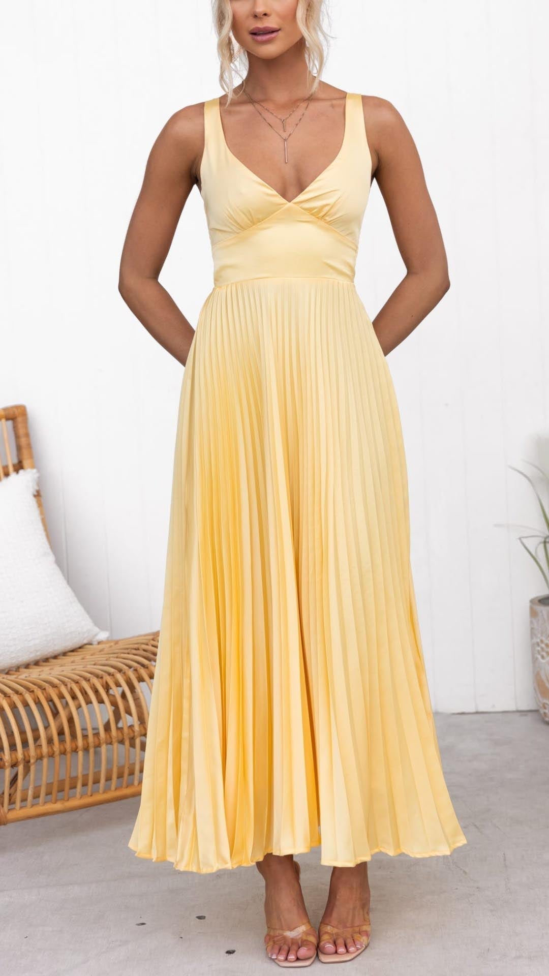 Lynor™ | Yellow Pleated Maxi Dress