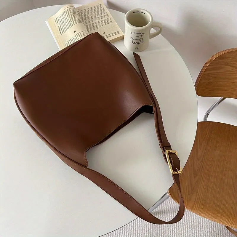 Lynor™ | Elegant leather shoulder bag