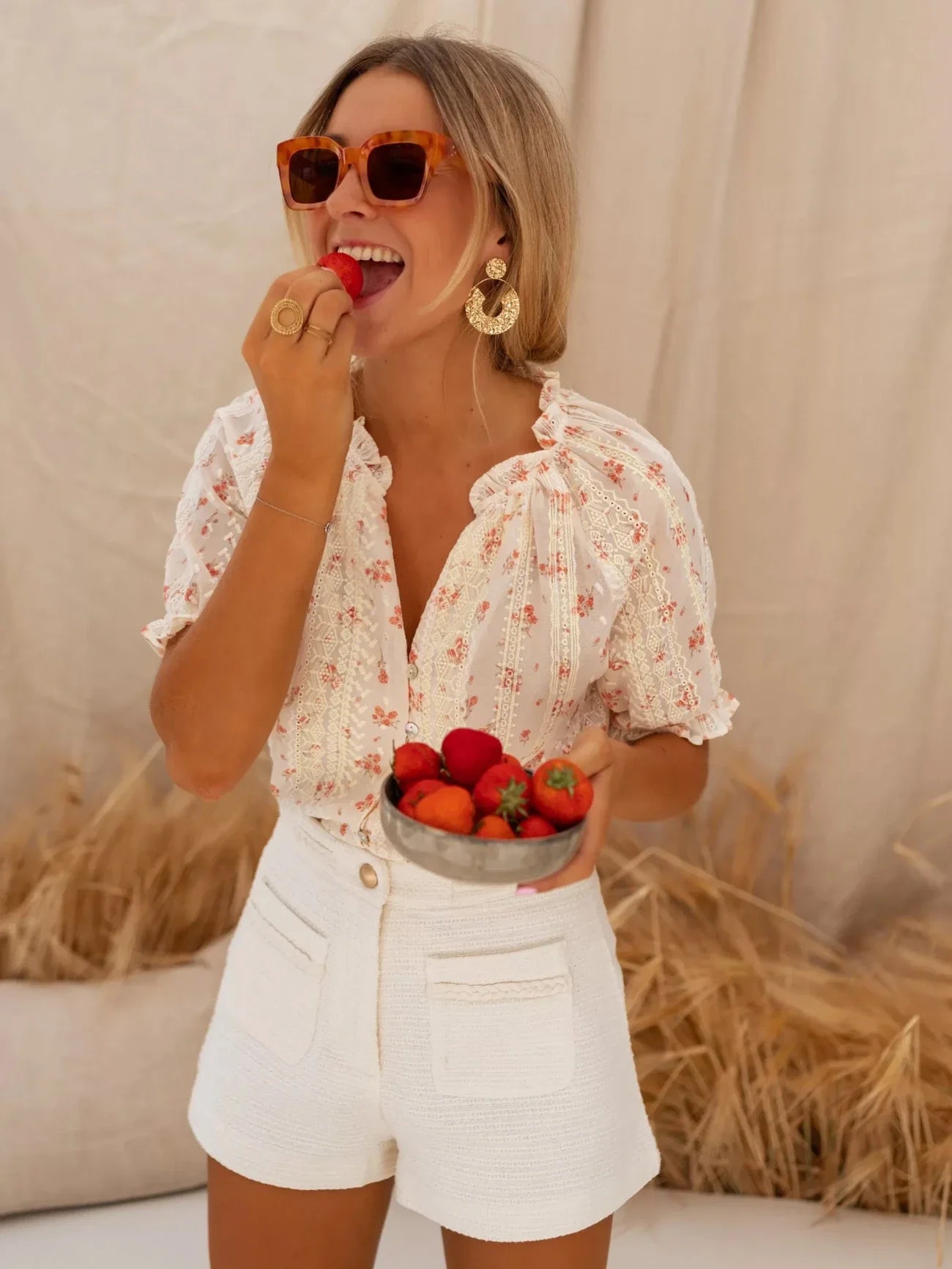 Lynor™ | Floral Elegance Blouse – Feminine Charm in Full Bloom