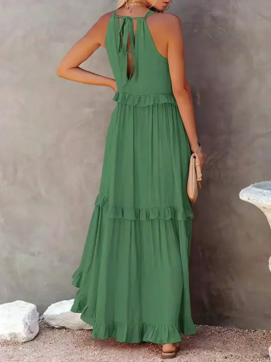 Lynor™ | Elegant Sleeveless Dress with Ruffles