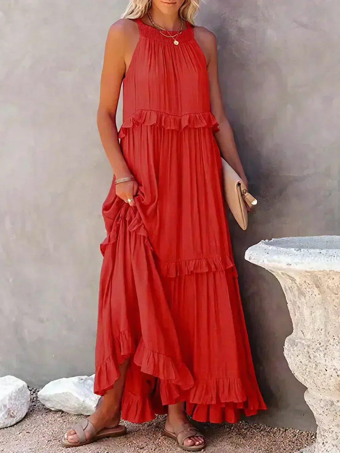 Lynor™ | Elegant Sleeveless Dress with Ruffles