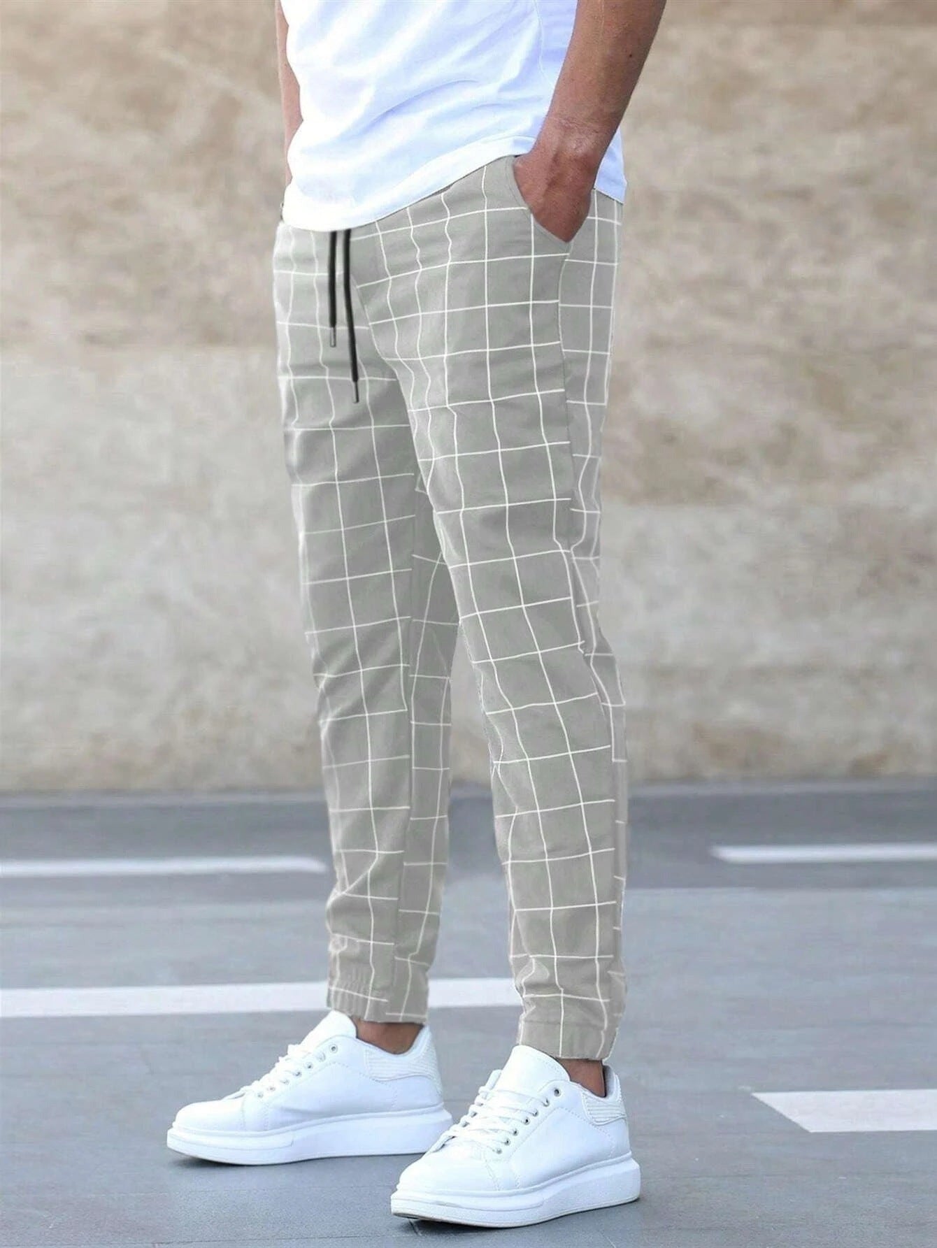 Lynor™ | Men’s Check Joggers for Modern Comfort