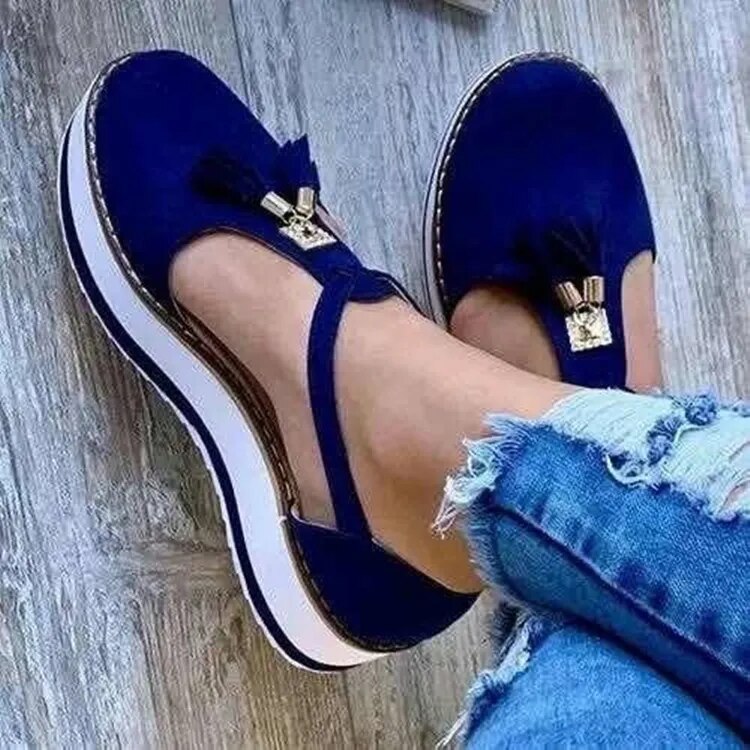 Lynor™ | Tassel Chic Loafer Step Bold