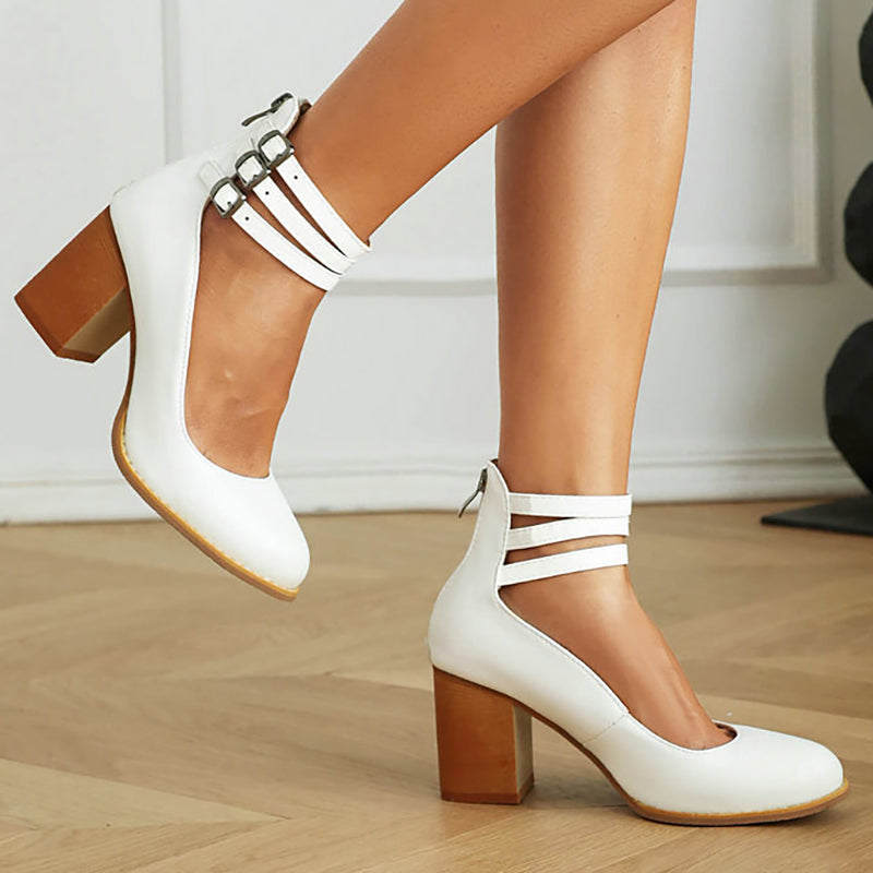 Lynor™ | Chunky Heel Sandals with Simple Ankle Strap – Minimalist Elegance, Maximum Stability