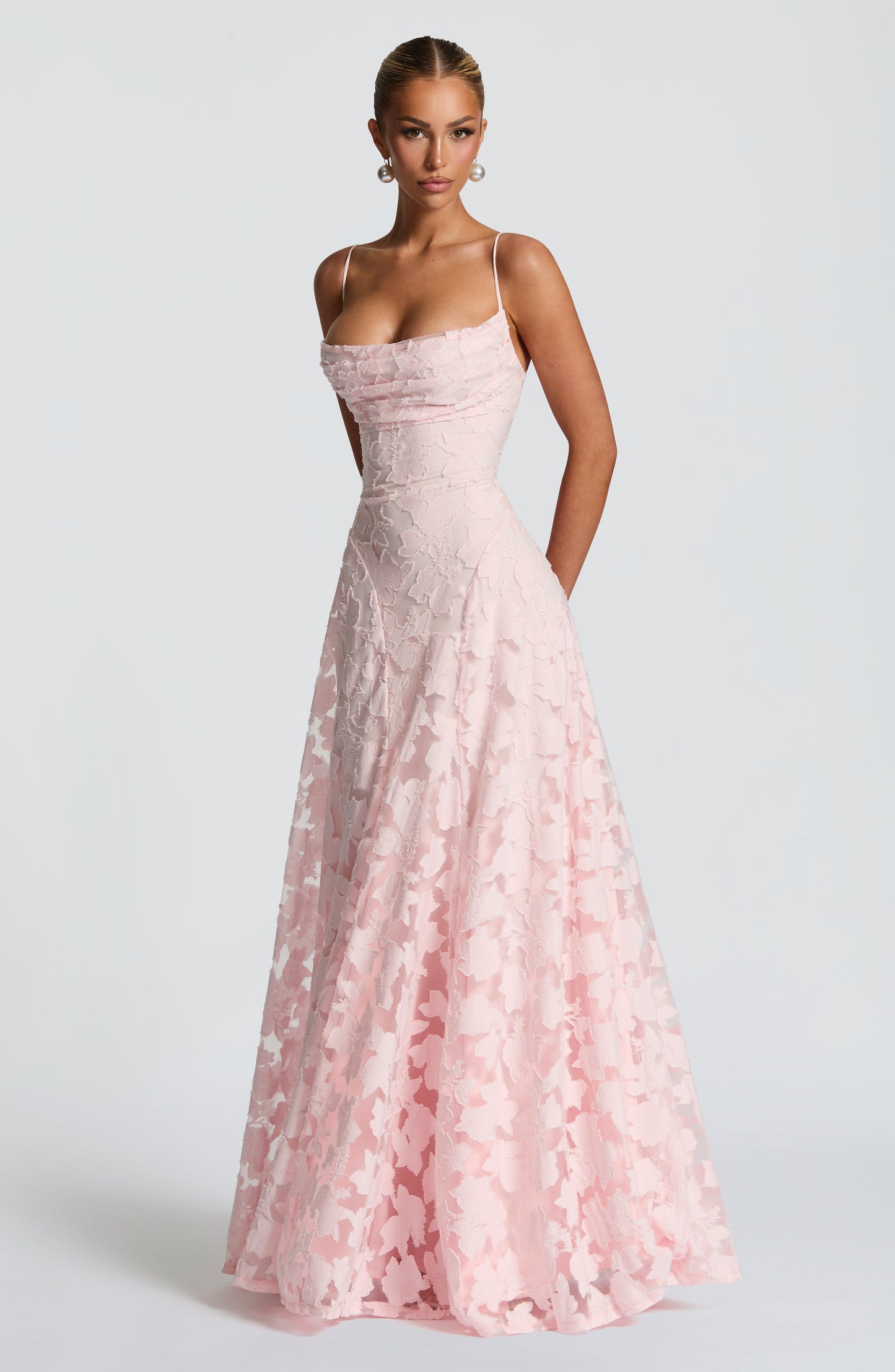 Lynor™ | Lace Maxi Dress