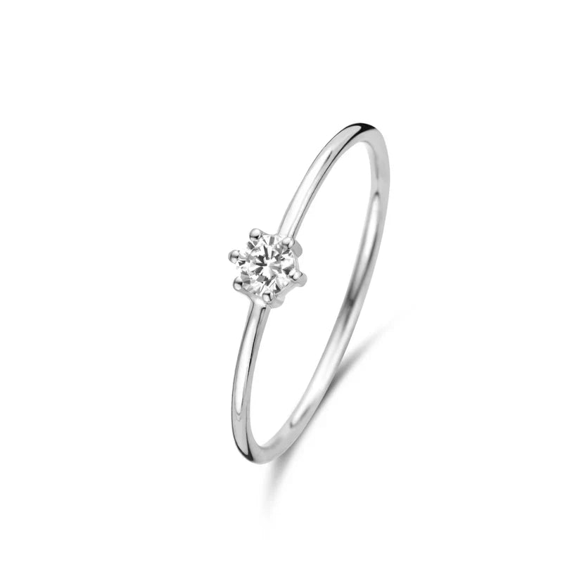Lynor London™ | Graceful 14K Gold with Ocean-Inspired Elegance