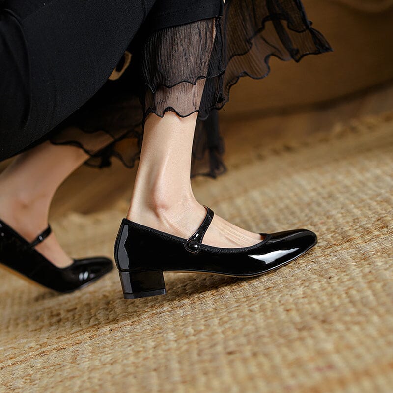 Lynor™ | Vintage Cowhide Leather Ballet Flats – Timeless Craftsmanship in Every Step