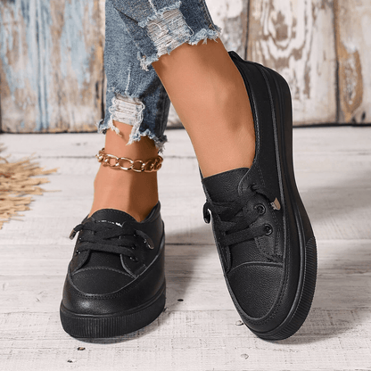 Lynor™ | Classic Lace-Up Casual Sneakers