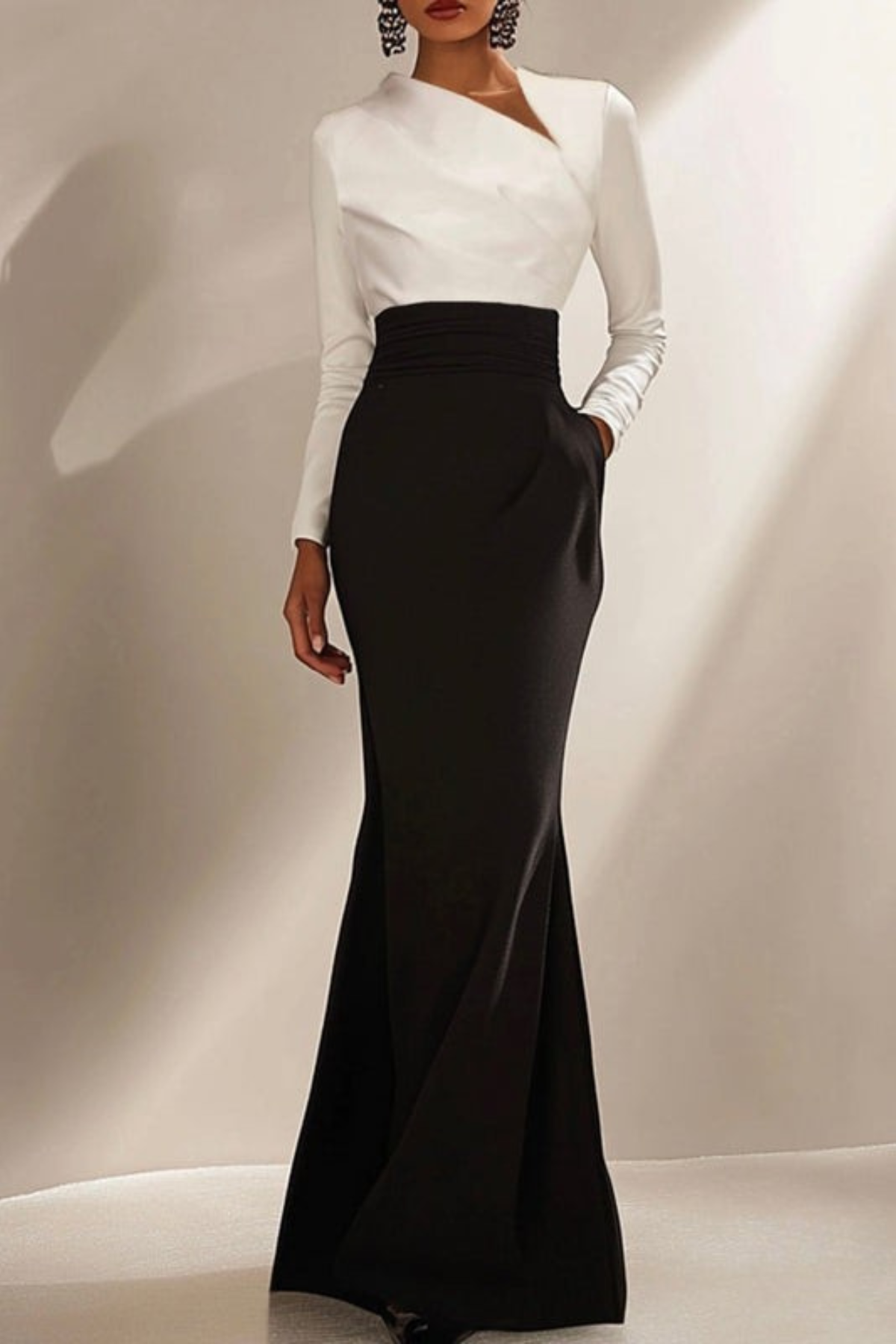 Lynor™ | Elegant Maxi Dress – Long Sleeves