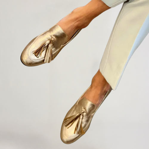 Lynor™ Golden Women’s Moccasins
