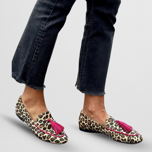 Lynor™ | Detail Slippers