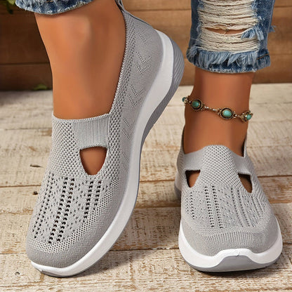 Lynor™ | Lightweight Orthopedic Slip-Ons