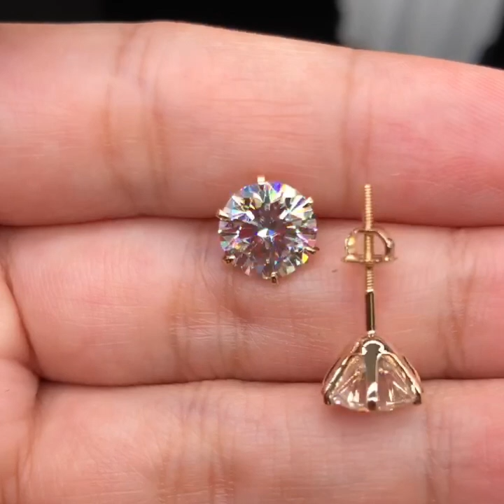 Lynor™ | Tera Earrings – Sculpted 18K Gold with Bold, Modern Elegance