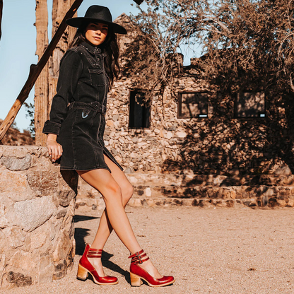 Lynor™ | Strap Boots