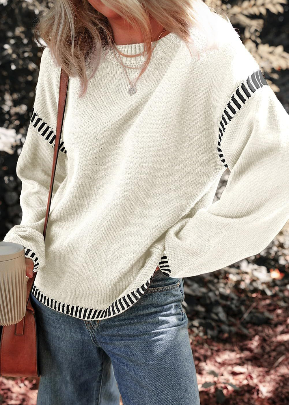 Lynor™ | Chic Contrast Sweater