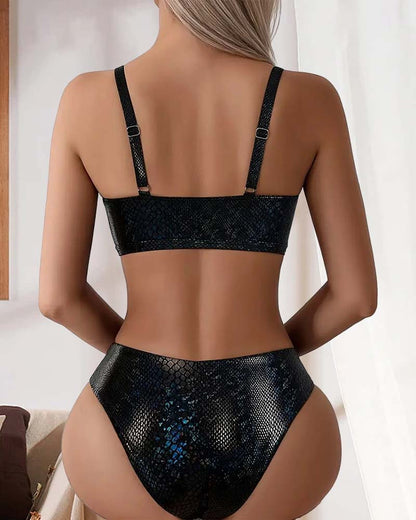 Lynor™ | Triangle High-Cut Bikini Top – Snake Print