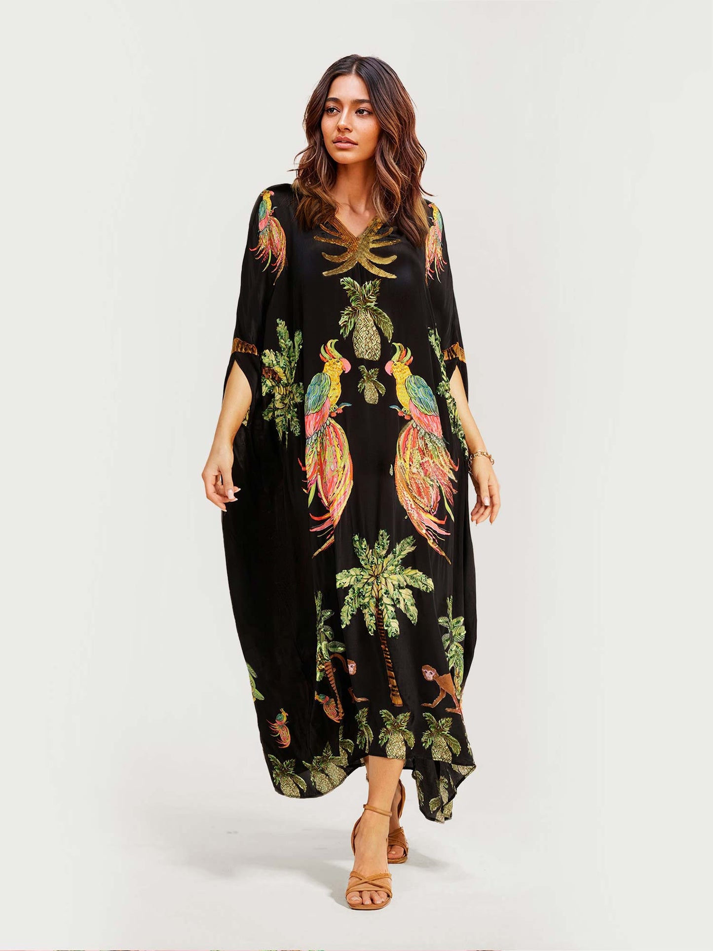 Lynor™ Long Black Dress with Vibrant Tropical Parrot Design